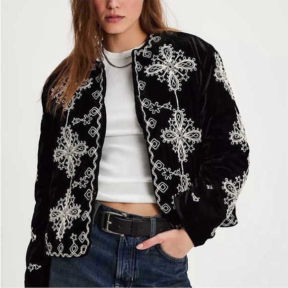 New Free People Mia Black Velvet Jacket size Small - Picture 1 of 16